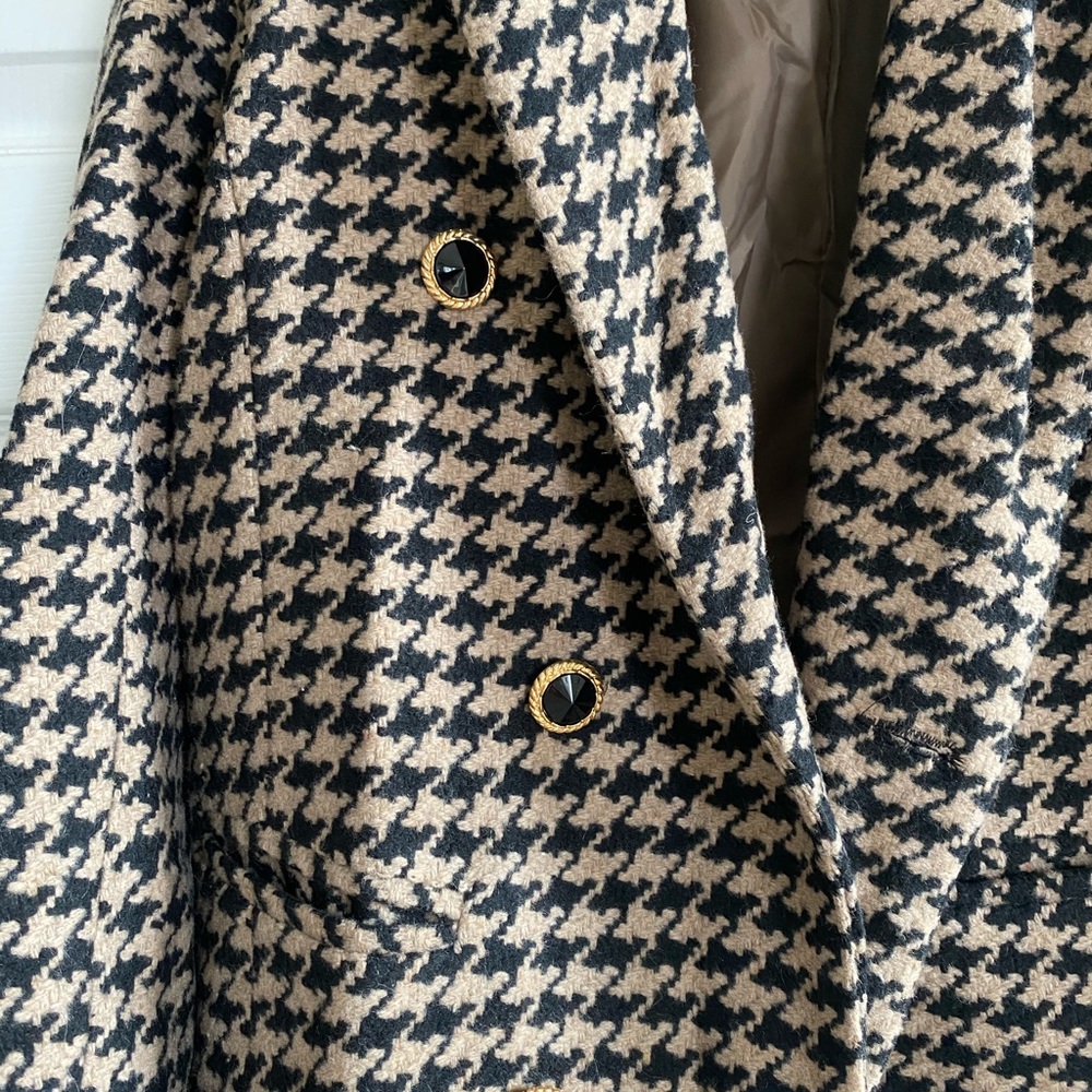 Houndstooth coat - Picture 3 of 3